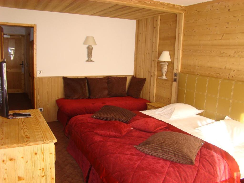 Hotel Les Ducs De Savoie Courchevel Room photo