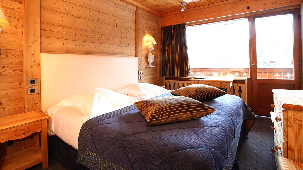 Hotel Les Ducs De Savoie Courchevel Exterior photo