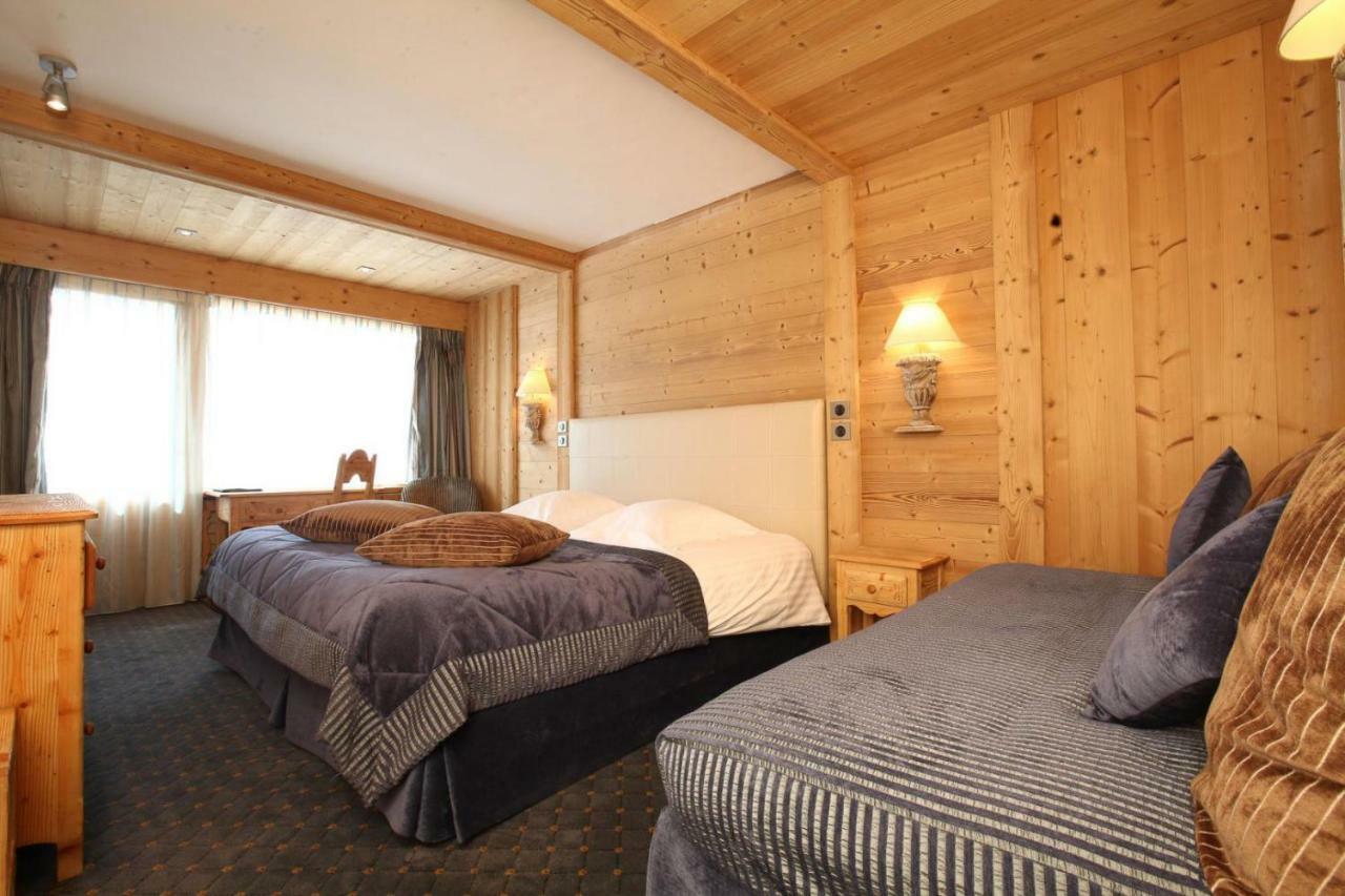 Hotel Les Ducs De Savoie Courchevel Exterior photo