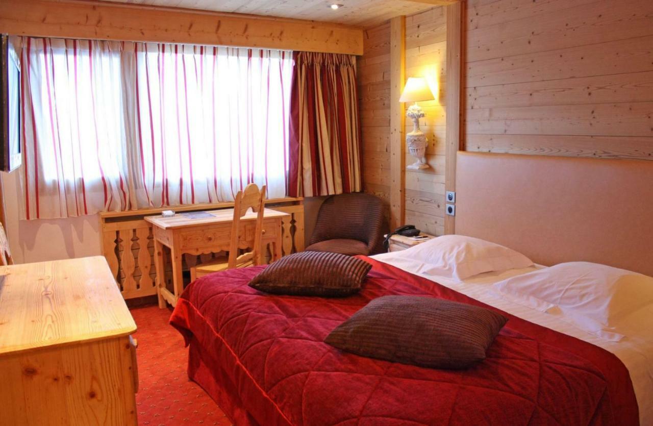 Hotel Les Ducs De Savoie Courchevel Exterior photo